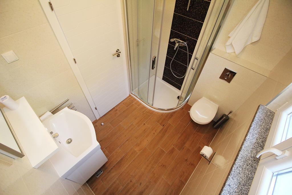 Apartments Obitelj Vuletic Makarska Zimmer foto
